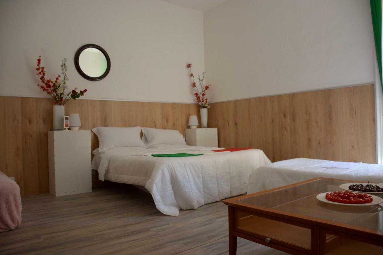 רומא Al Iram Guest House מראה חיצוני תמונה